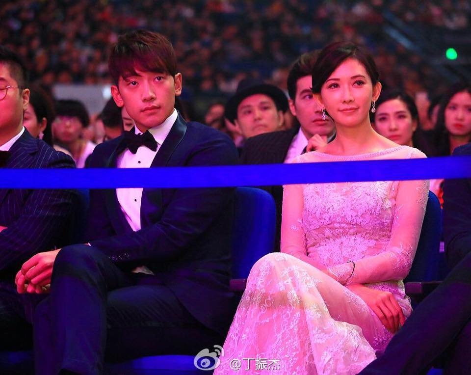 Rain CHIC! STYLE AWARDS　動画_c0047605_7423271.jpg