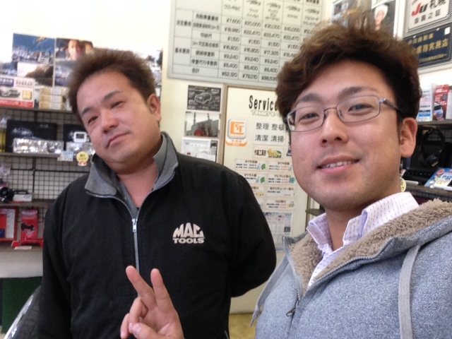 ウッチーブログ!!ランクル ハマー アルファード!!_b0127002_17493384.jpg