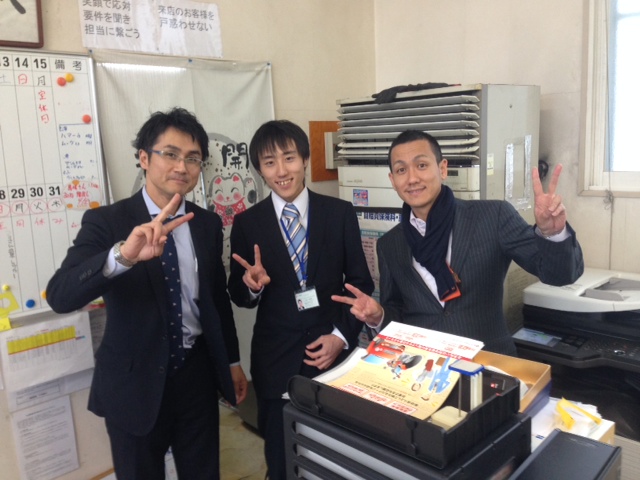 ウッチーブログ!!ランクル ハマー アルファード!!_b0127002_1750197.jpg