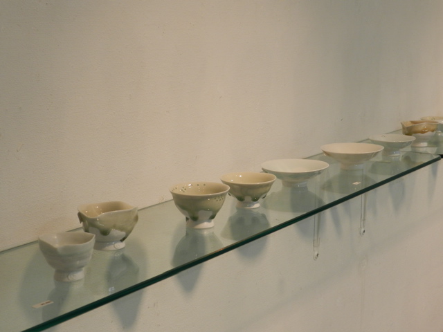 〜12/16 【北室】遠藤裕人陶展 【南室】白晃墨書展_f0106896_17181832.jpg
