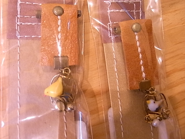 東急ハンズ梅田店インコと鳥の雑貨展山盛り新作到着!_d0322493_23292815.jpg