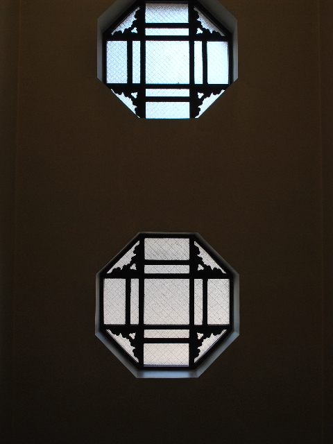 旧横浜商工奨励館(昭和モダン建築探訪)_f0142606_178033.jpg