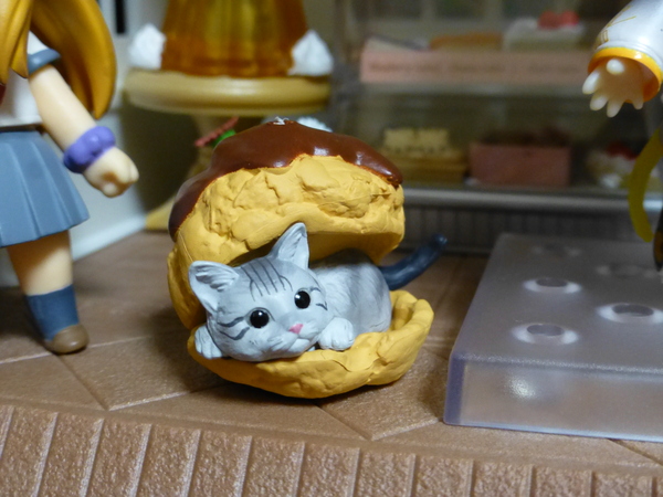 猫ケーキ_d0044239_23185182.jpg