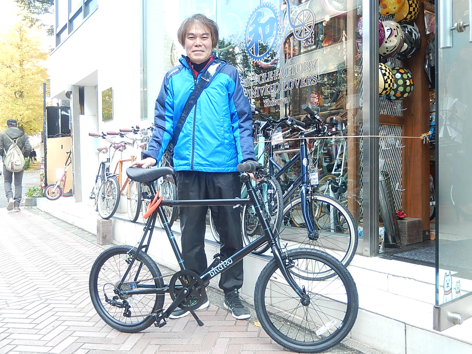 12月13日　渋谷　原宿　の自転車屋　FLAME bike前です_e0188759_14472786.jpg