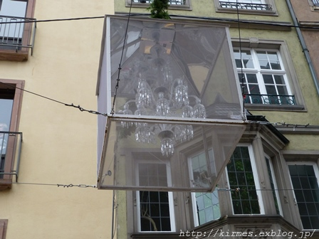 d0308567_03113275.png
