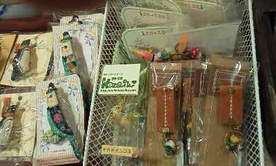 東急ハンズ梅田店インコと鳥の雑貨展山盛り新作到着!_d0322493_018833.jpg