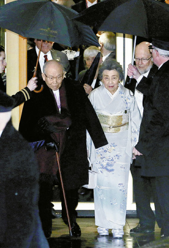 中村修二教授に招かれたライバル 完敗だった ほぼてっちゃんの日記 中村修二教授に招かれたライバル 完敗だった ほぼてっちゃんの日記
