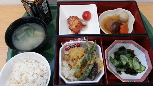 今日の昼食@会社Vol.648_b0042308_12431712.jpg
