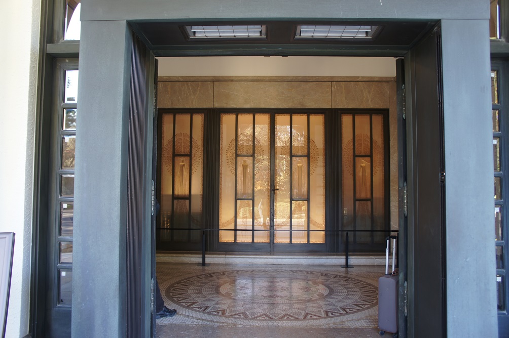 アールデコの館 旧朝香宮邸 : オートクチュールの旅日記 アールデコの館 旧朝香宮邸 : オートクチュールの旅日記