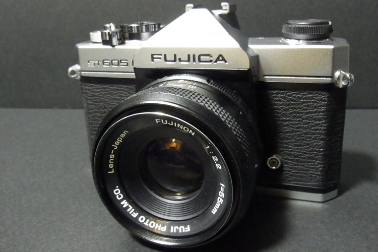 fujica st605ii＊fujinon 55mm f2.2＊完動品・美品 FUJICA ST605Ⅱ + 55mm F2.2【ランクB フジカ】2090364
