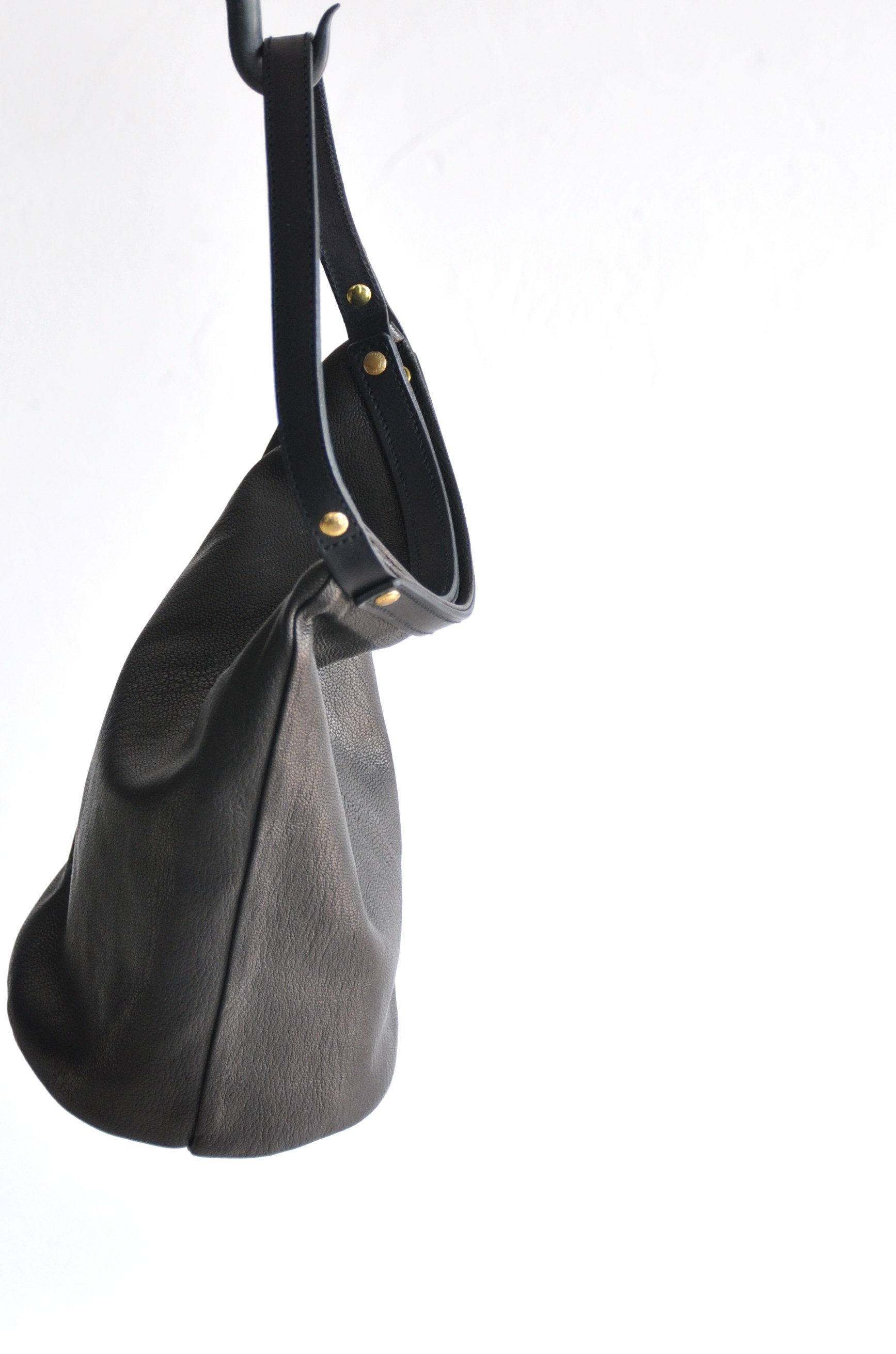  STYLE CRAFT　Goatskin Bucket Tote Bag(01)_d0120442_1933987.jpg