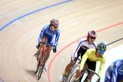 日本体育大学自転車部：小林泰正(こばやし たいせい)選手を金栄堂サポート！_c0003493_9462194.jpg