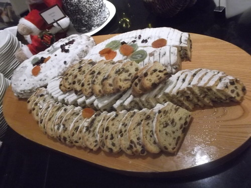 ヒルトン東京 マーブルラウンジ クリスマスデザートブッフェ_f0076001_145428.jpg