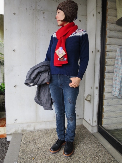 Jamieson\'s ・・・ 某メーカー・別注柄・シェットランドWOOL CRUE SWEATER!!_d0152280_2244143.jpg