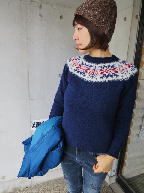 Jamieson\'s ･･･ 某メーカー・別注柄・シェットランドWOOL CRUE SWEATER！！_d0152280_22471898.jpg