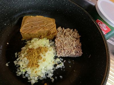 網野菊先生に「志賀先生の思い出　小豆カレー」はいかがでしょうか。_d0170871_935276.jpg