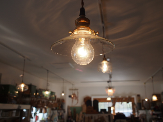 灯具+シェード。_a0164280_13234182.jpg
