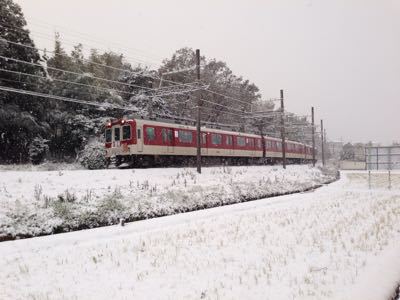 雪がつもりました。_e0138933_19372431.jpg