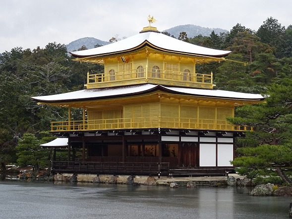 金閣寺の雪化粧 彩の気まぐれ写真 金閣寺の雪化粧 彩の気まぐれ写真