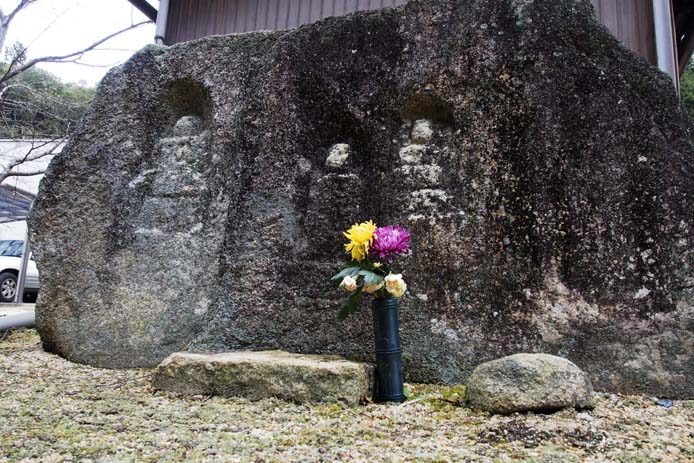 正福寺の石仏　-　Ⅰ　　　　　　　　　　　　　　滋賀県・湖南市正福寺_d0149245_2132356.jpg