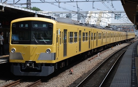 3扉車の終焉_e0030537_18472577.jpg