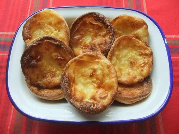 イギリス菓子 レシピ ヨークシャー プディング Yorkshire Puddings イギリスの食 イギリスの料理 菓子