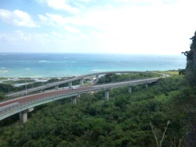 平安座島、浜比嘉島から那覇空港へ_b0220251_1952640.jpg