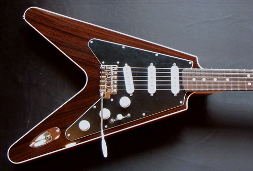 「Rosewood TopのGibfendrix 1本目」が完成しました! _e0053731_14492711.jpg