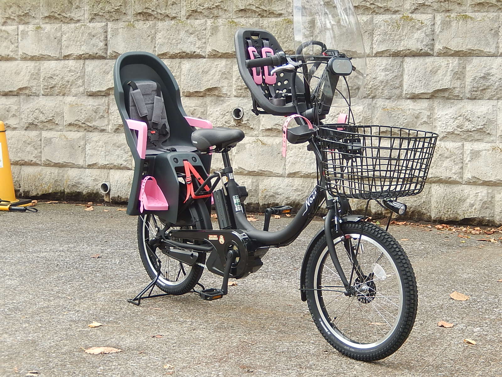 12月21日 渋谷 原宿 の自転車屋 FLAME bike前です_e0188759_13105898.jpg