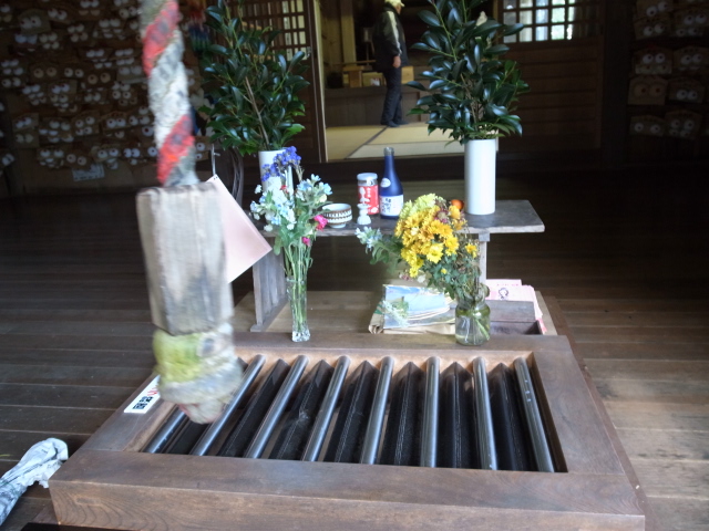 軽部神社＠岡山県総社市軽部_f0197703_125306.jpg