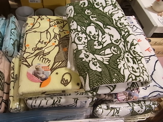 東急ハンズ梅田店インコと鳥の雑貨展にたっぷり新作到着_d0322493_242261.jpg