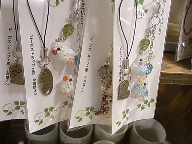 東急ハンズ梅田店インコと鳥の雑貨展にたっぷり新作到着_d0322493_2432069.jpg