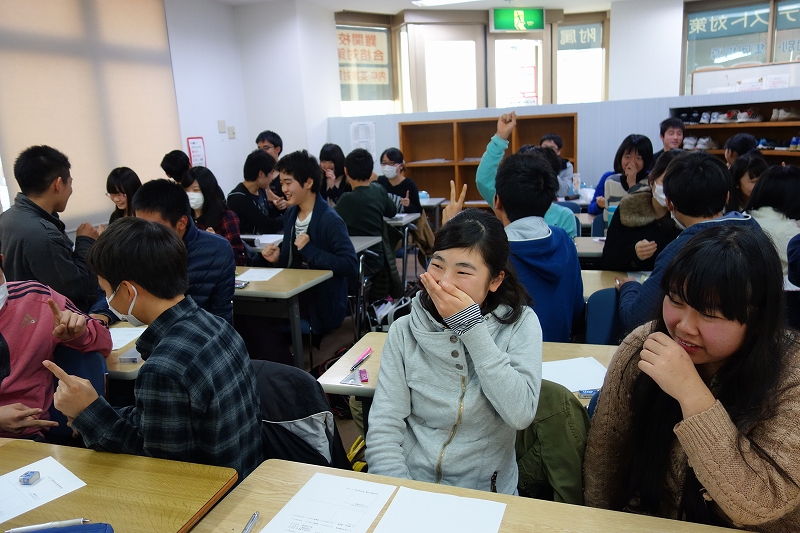 冬期講習初日はクリスマス会!_d0116009_9363115.jpg