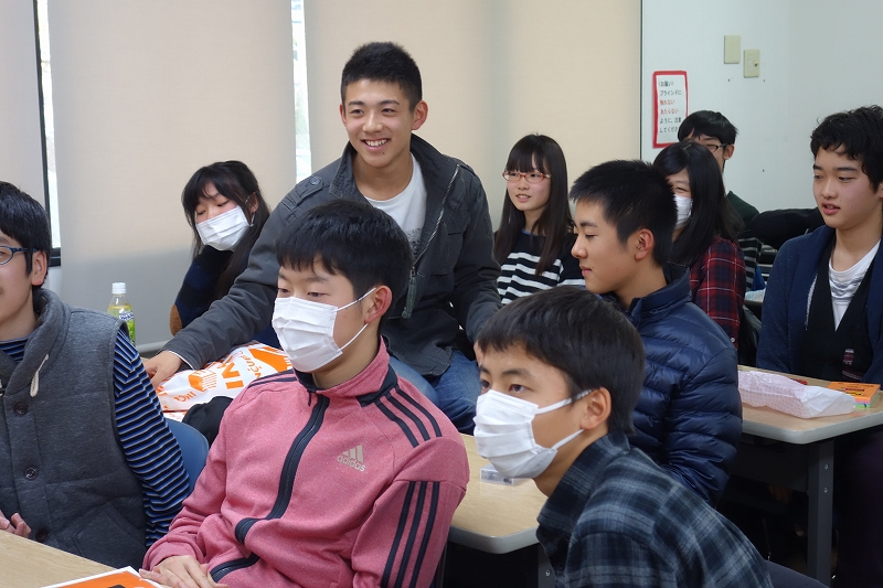 冬期講習初日はクリスマス会!_d0116009_9381039.jpg
