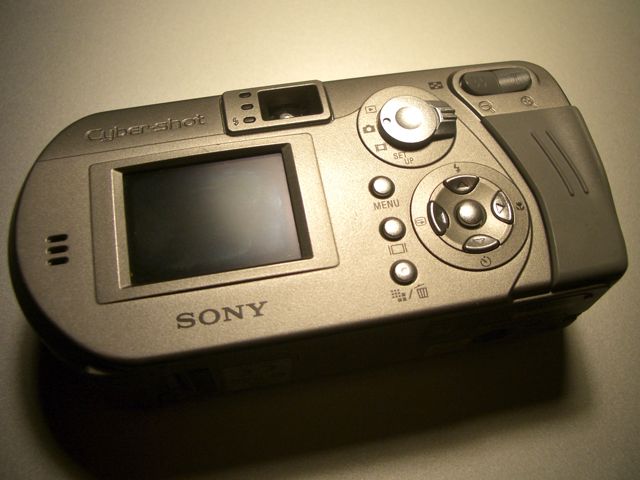 SONYサイバーショットP92をいまさら試すw : ぴよどらカメラ堂 SONYサイバーショットP92をいまさら試すw : ぴよどらカメラ堂