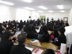 新潟県立五泉高校において３つのワークショップを実施しました。_c0167632_1831391.jpg