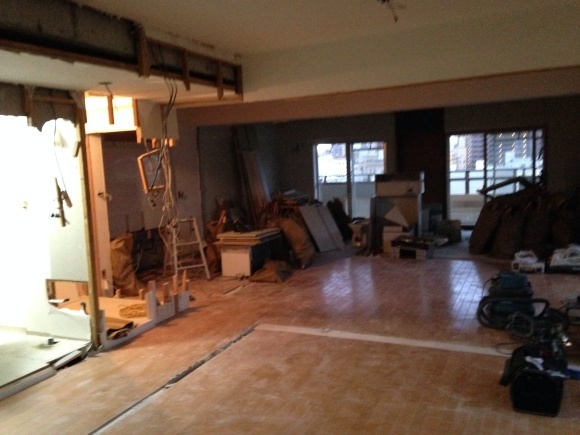 大阪市北区にて分譲マンション室内改修工事が始まります。_f0300358_10351277.jpg
