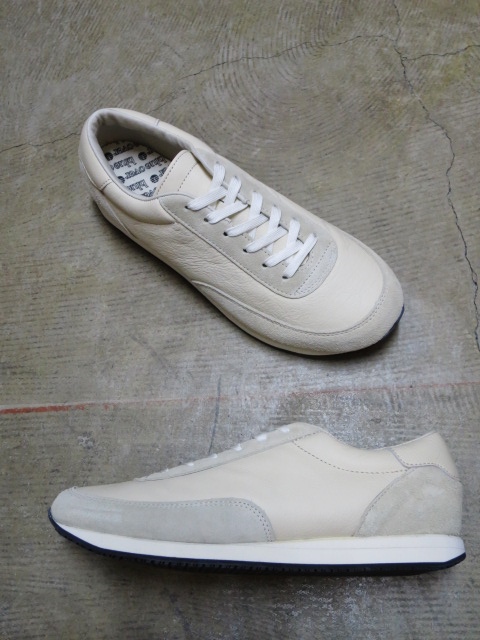 BLUE OVER ・・・ SHORTY (NEW!) 定番の「白」_d0152280_8491868.jpg