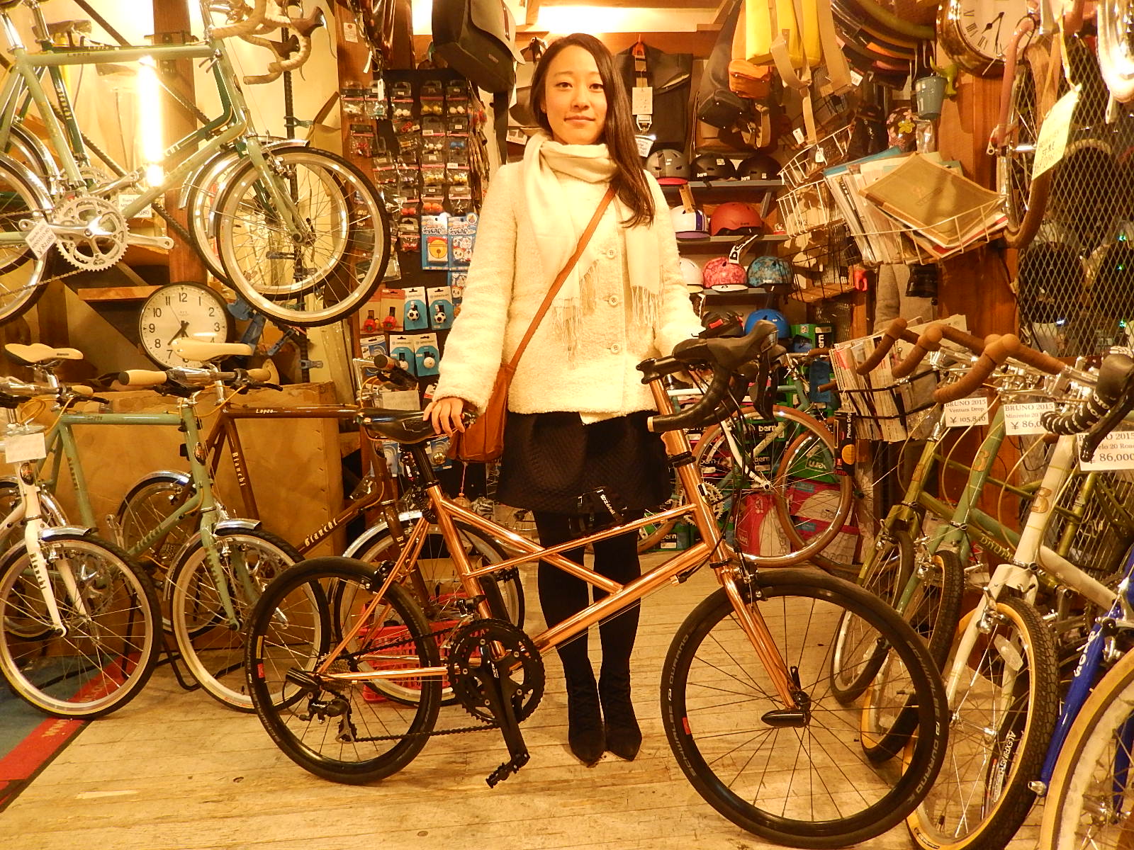 12月25日　渋谷　原宿　の自転車屋　FLAME bike前です_e0188759_2111198.jpg