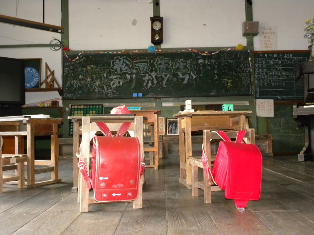 懐かしの校舎・木沢小学校_b0329588_11433338.jpg