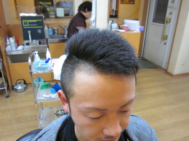 震災刈り4 ヘアーサロン エヅラ 震災刈り4 ヘアーサロン エヅラ