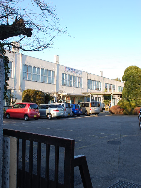 埼玉県上尾市立上尾中学校(建築家・関根要太郎作品研究)_f0142606_1861910.jpg