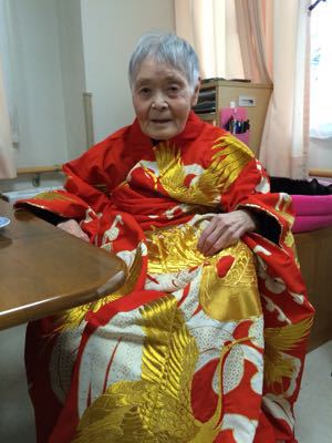 90歳の花嫁_e0304103_15444582.jpg