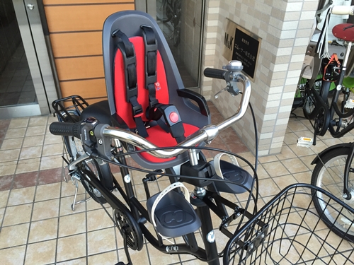 HAMAX ：チャイルドシート装着専用オリジナルバイクchip&カレス