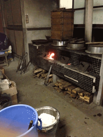 e0203037_2247250.gif
