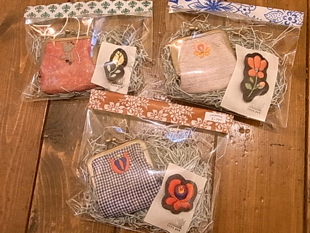 休み中ですが。。パンダ作品紹介と福袋たくさん紹介_d0322493_23565970.jpg