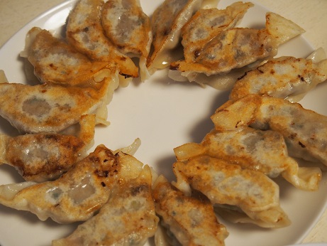冬休みキッズクッキング手作りギョウザ!!_d0128268_10174751.jpg