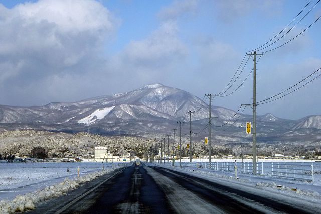 今年も元旦登山は泉ヶ岳 マウンテン ソング ブック