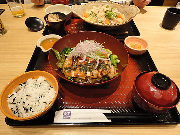 e0230011_21562735.jpg