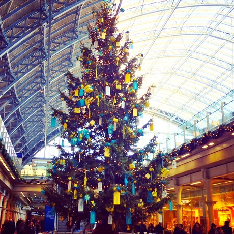 London 30, 12, 2014 - パリからロンドン年末旅行④ロンドンタクシー、セント・パンクラス駅_a0231632_6143347.jpg